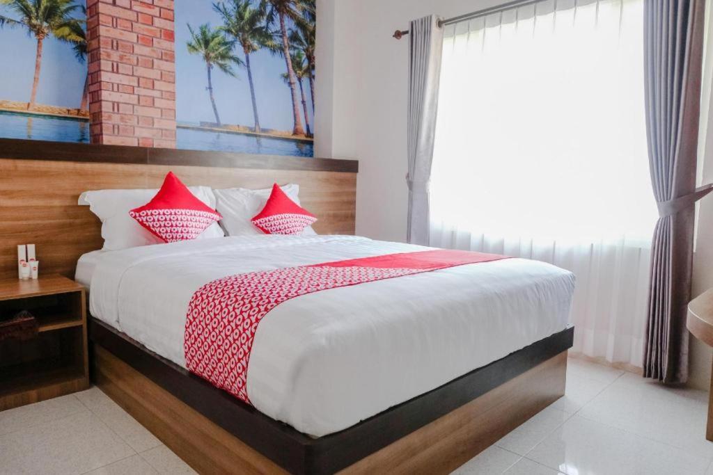 Noura Guest House Syariah Malang Zewnętrze zdjęcie