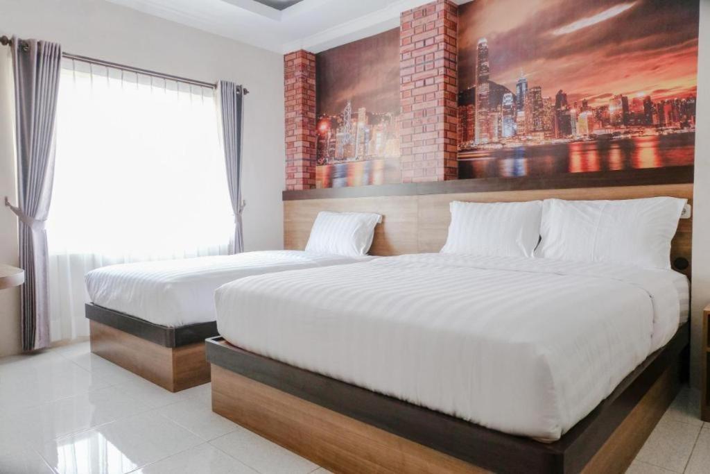 Noura Guest House Syariah Malang Zewnętrze zdjęcie