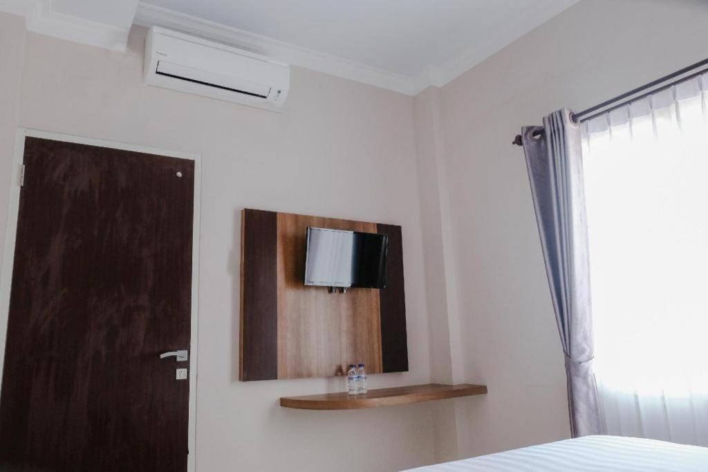 Noura Guest House Syariah Malang Zewnętrze zdjęcie